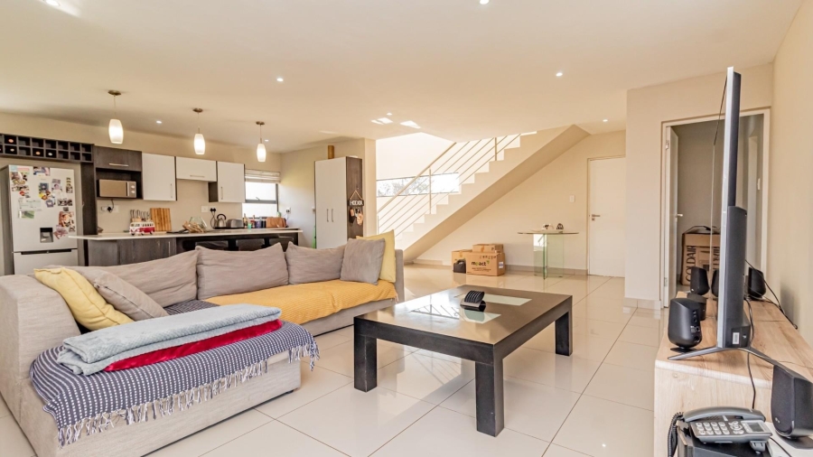 2 Bedroom Property for Sale in Redstone Private Country Estate North West